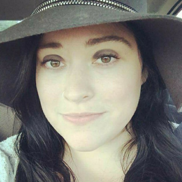 Meet your Posher, Mary - Picture 1 of 1